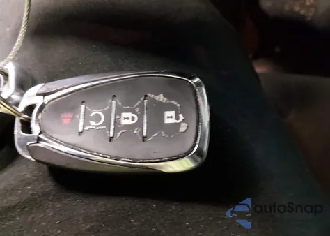 2020 Chevrolet Trax Awd Lt z USA, uszkodzony, nr VIN KL7CJPSB9LB001977